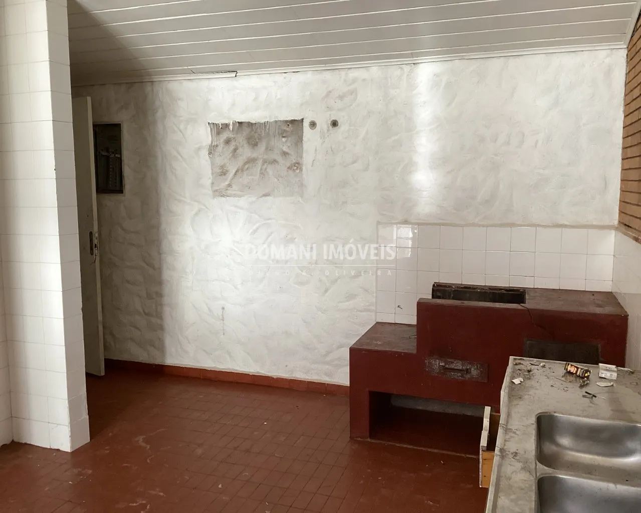 Casa à venda de 3.830 m² em Campos do Jordão, SP, Brasil