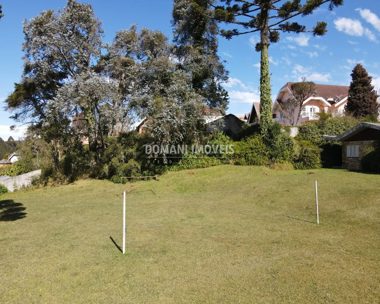 Casa à venda de 3.830 m² em Campos do Jordão, SP, Brasil