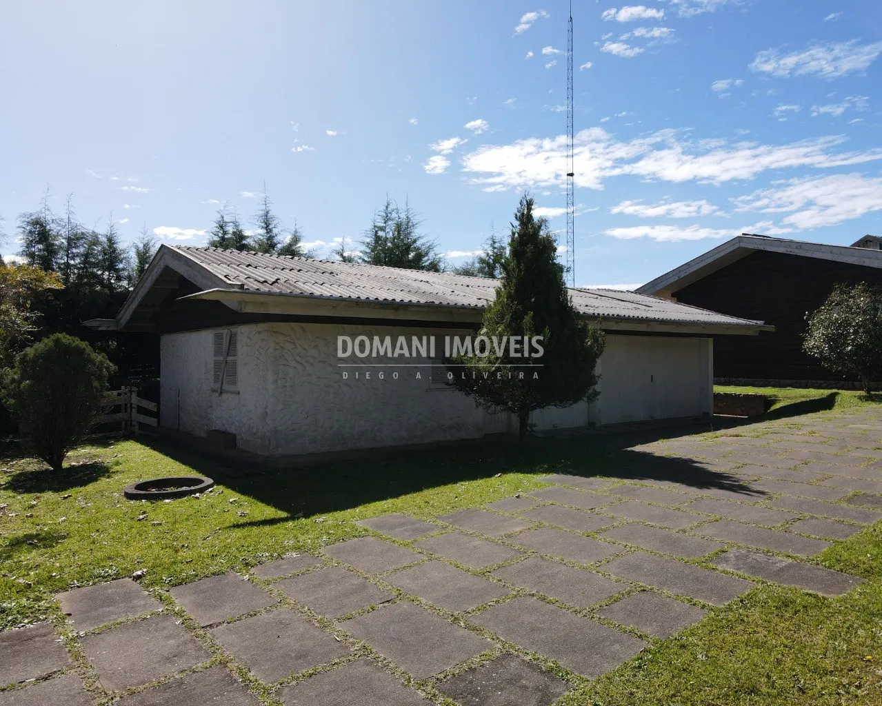 Casa à venda de 3.830 m² em Campos do Jordão, SP, Brasil