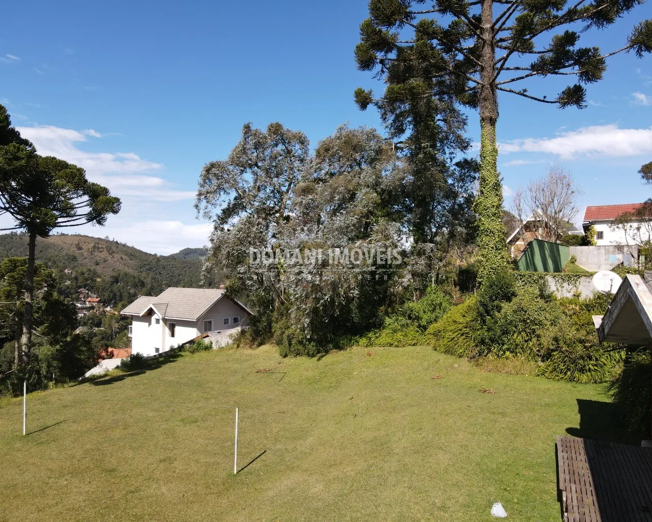 Casa à venda de 3.830 m² em Campos do Jordão, SP, Brasil