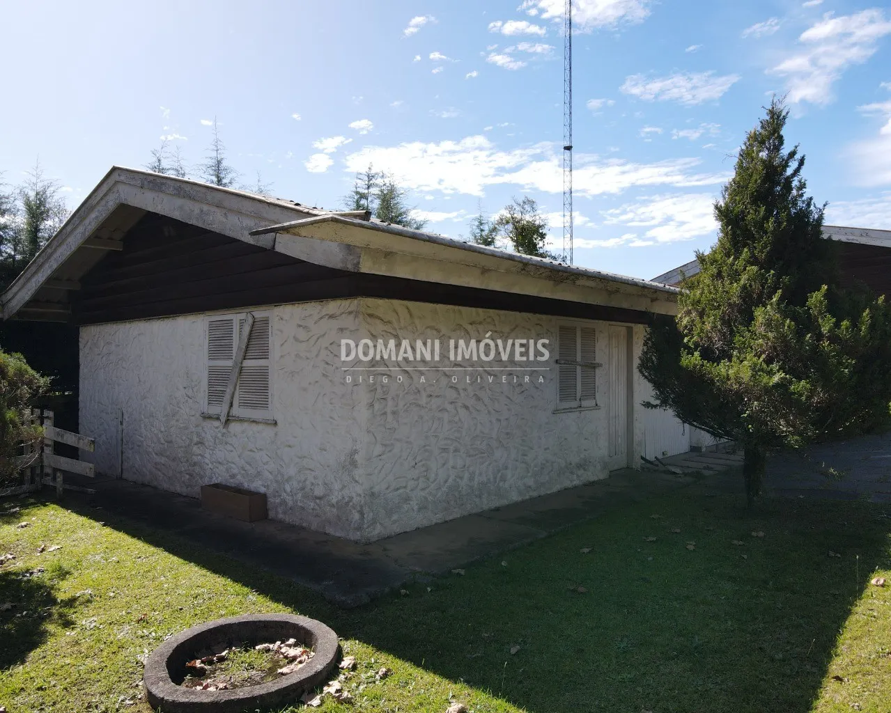 Casa à venda de 3.830 m² em Campos do Jordão, SP, Brasil