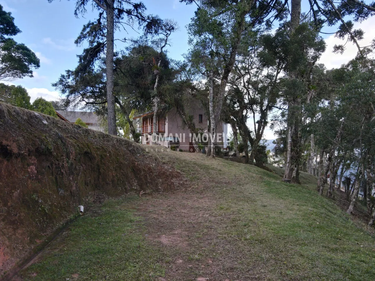 Terreno à venda de 1.115 m² em Campos do Jordão, SP, Brasil