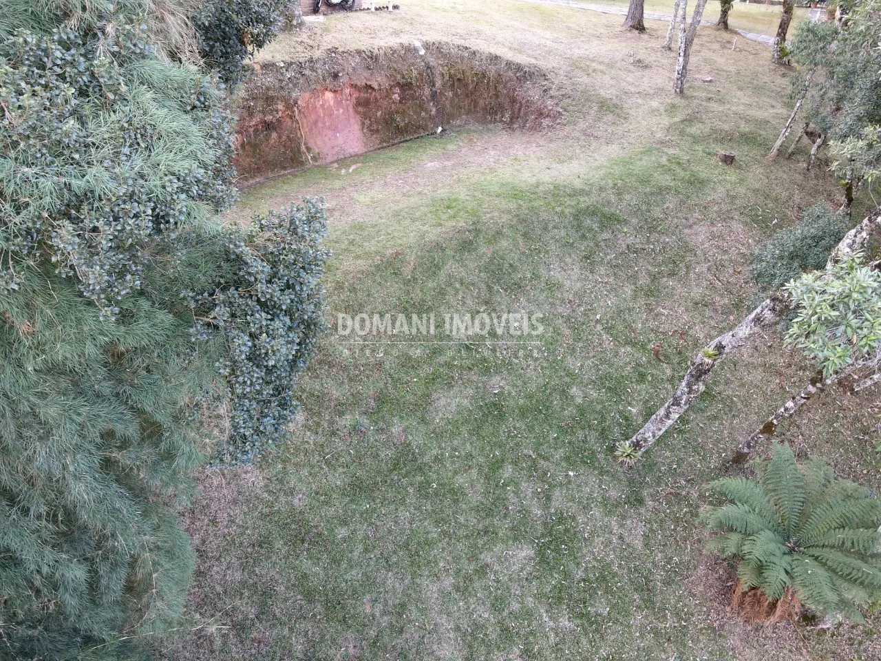 Terreno à venda de 1.115 m² em Campos do Jordão, SP, Brasil
