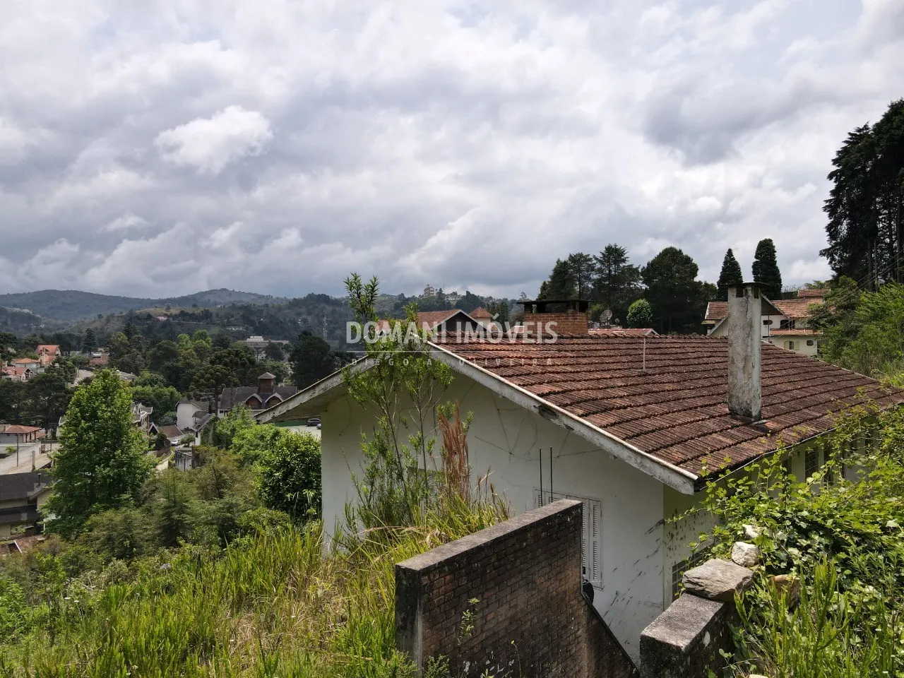 House for sale of 2,600 m² in Campos do Jordão, SP, Brazil