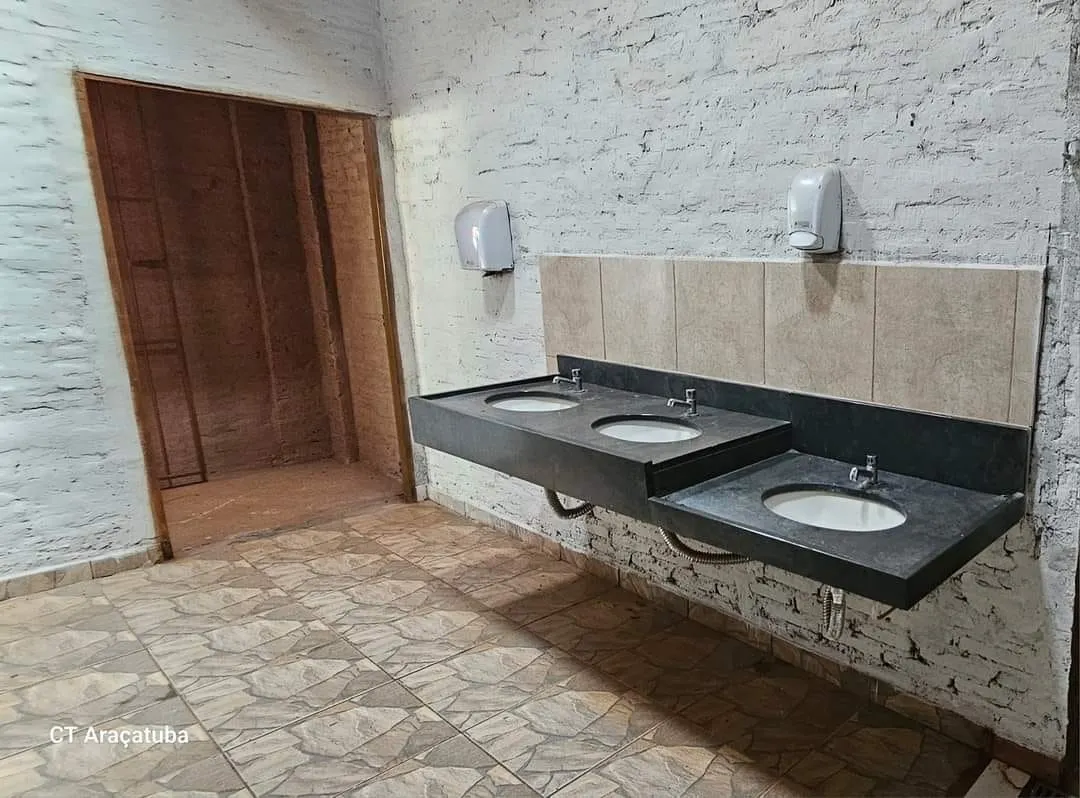 Chácara à venda de 3.700 m² em Araçatuba, SP, Brasil