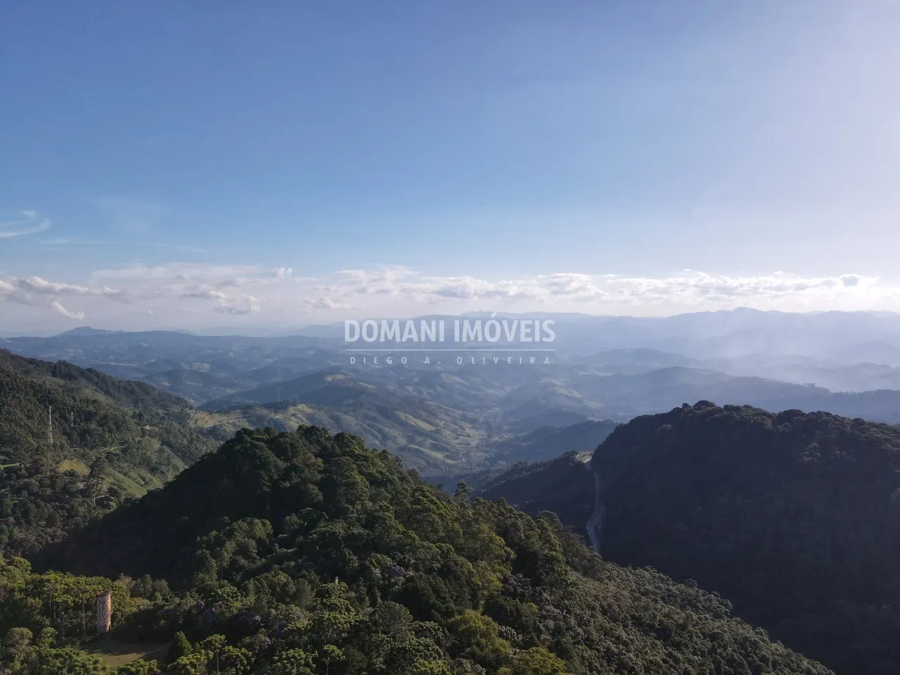 Terreno à venda de 1.380 m² em Campos do Jordão, SP, Brasil