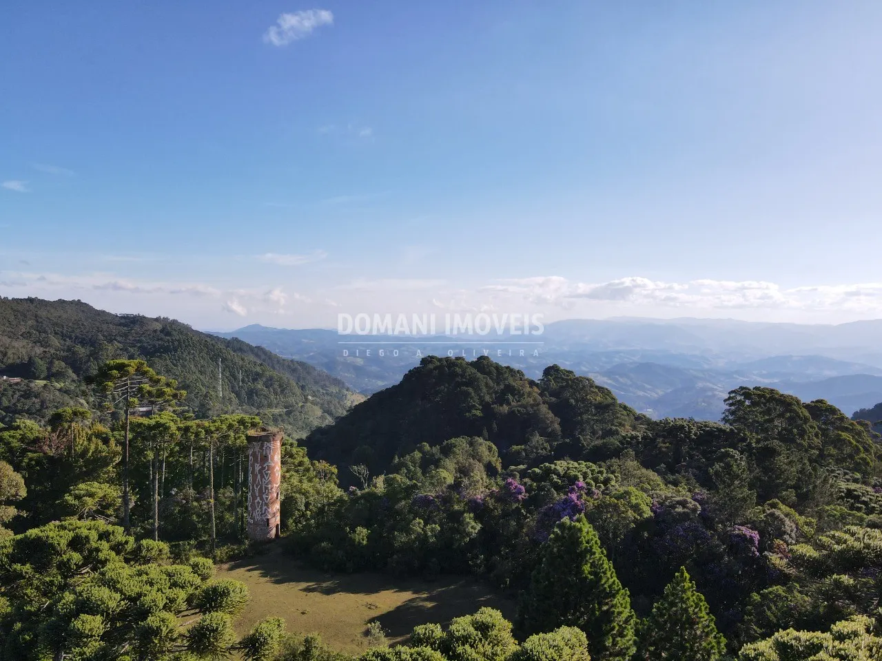 Terreno à venda de 1.380 m² em Campos do Jordão, SP, Brasil