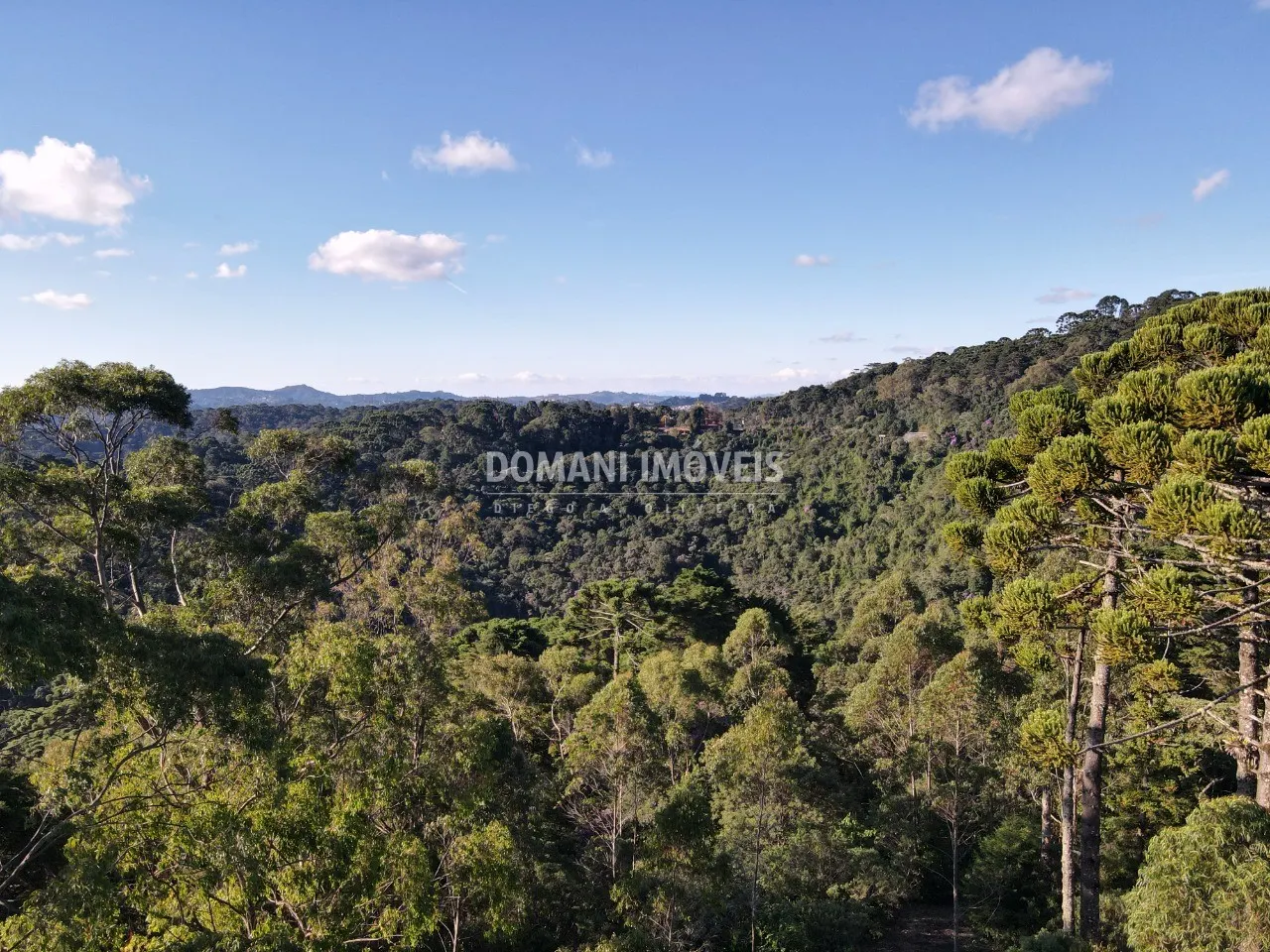 Terreno à venda de 1.380 m² em Campos do Jordão, SP, Brasil