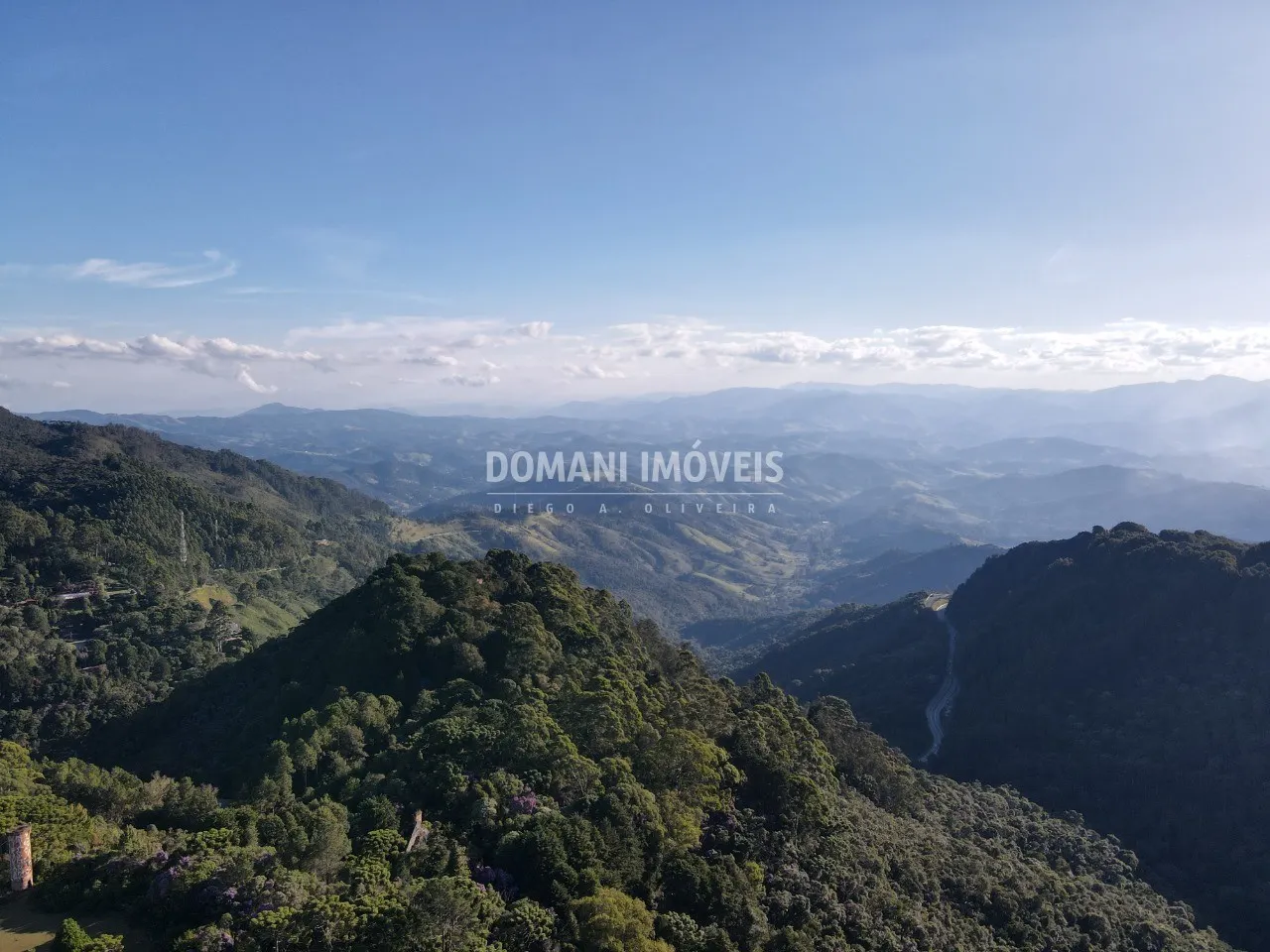 Terreno à venda de 1.380 m² em Campos do Jordão, SP, Brasil