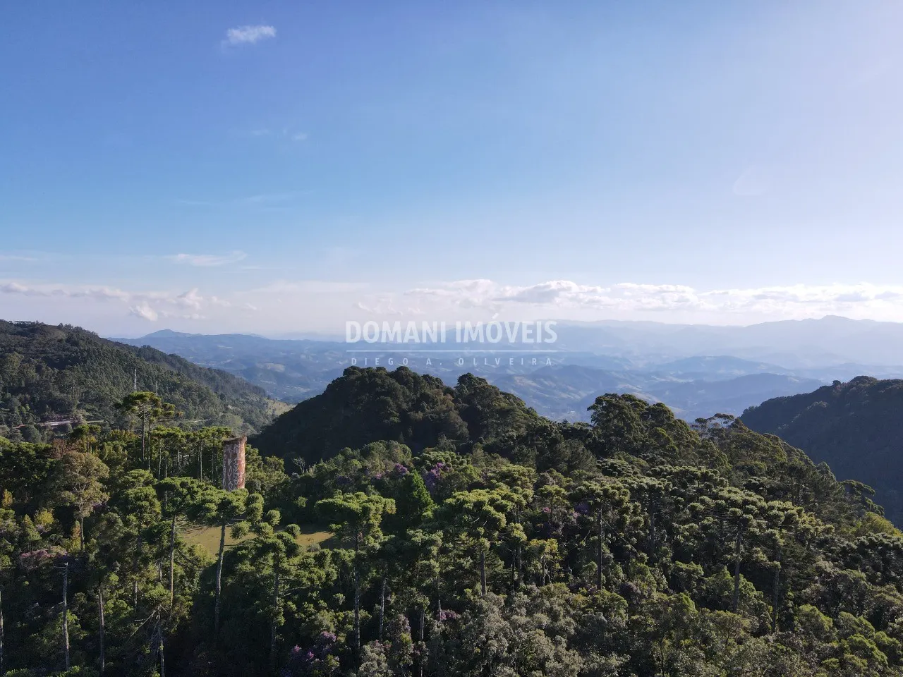 Terreno à venda de 1.380 m² em Campos do Jordão, SP, Brasil