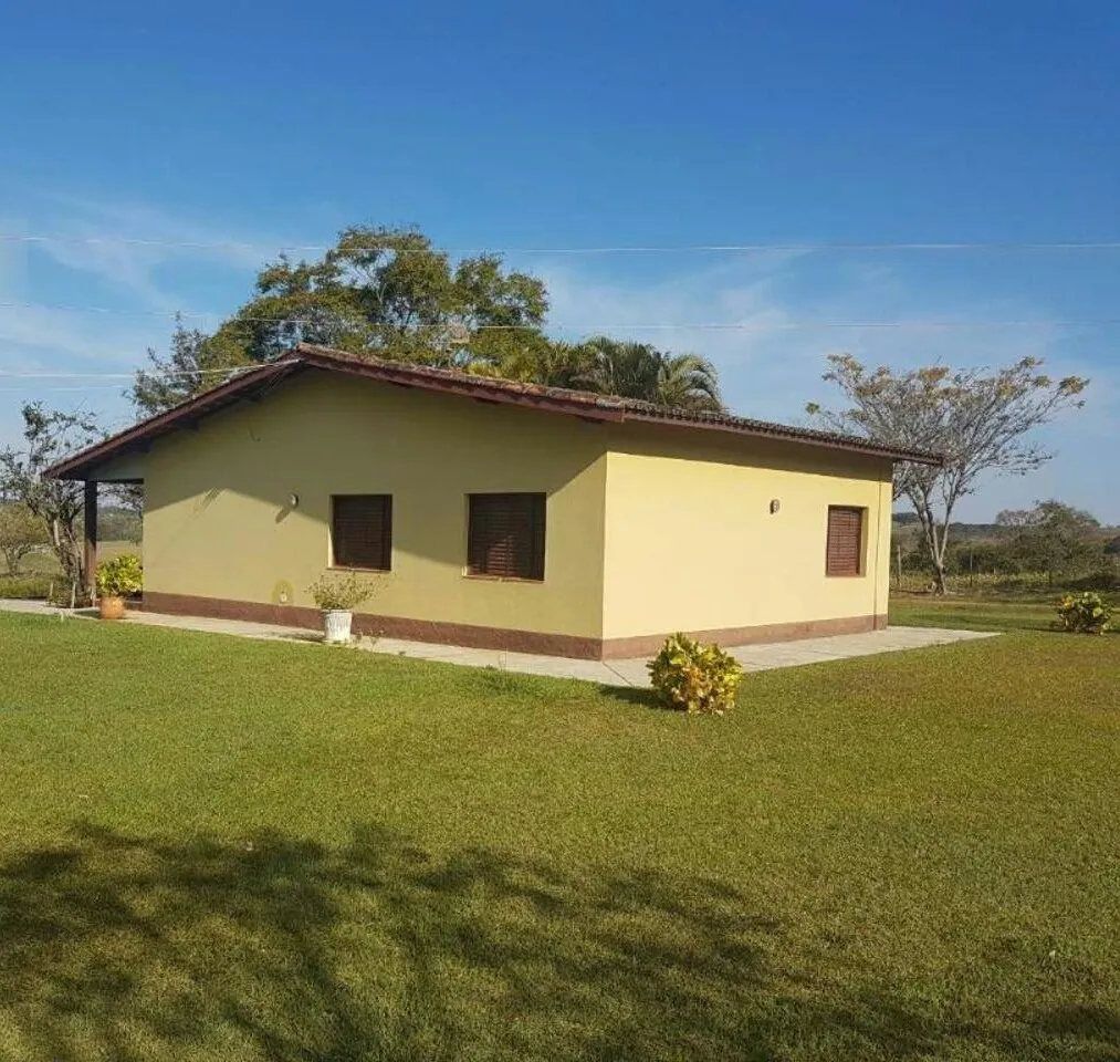 Fazenda à venda e para Arrendar de 194 ha em Quadra, SP, Brasil