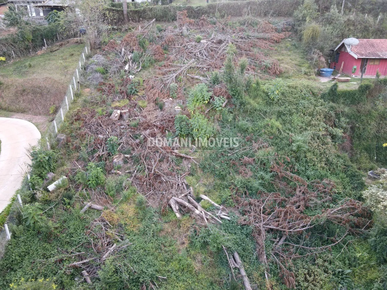 Terreno à venda de 1.110 m² em Campos do Jordão, SP, Brasil