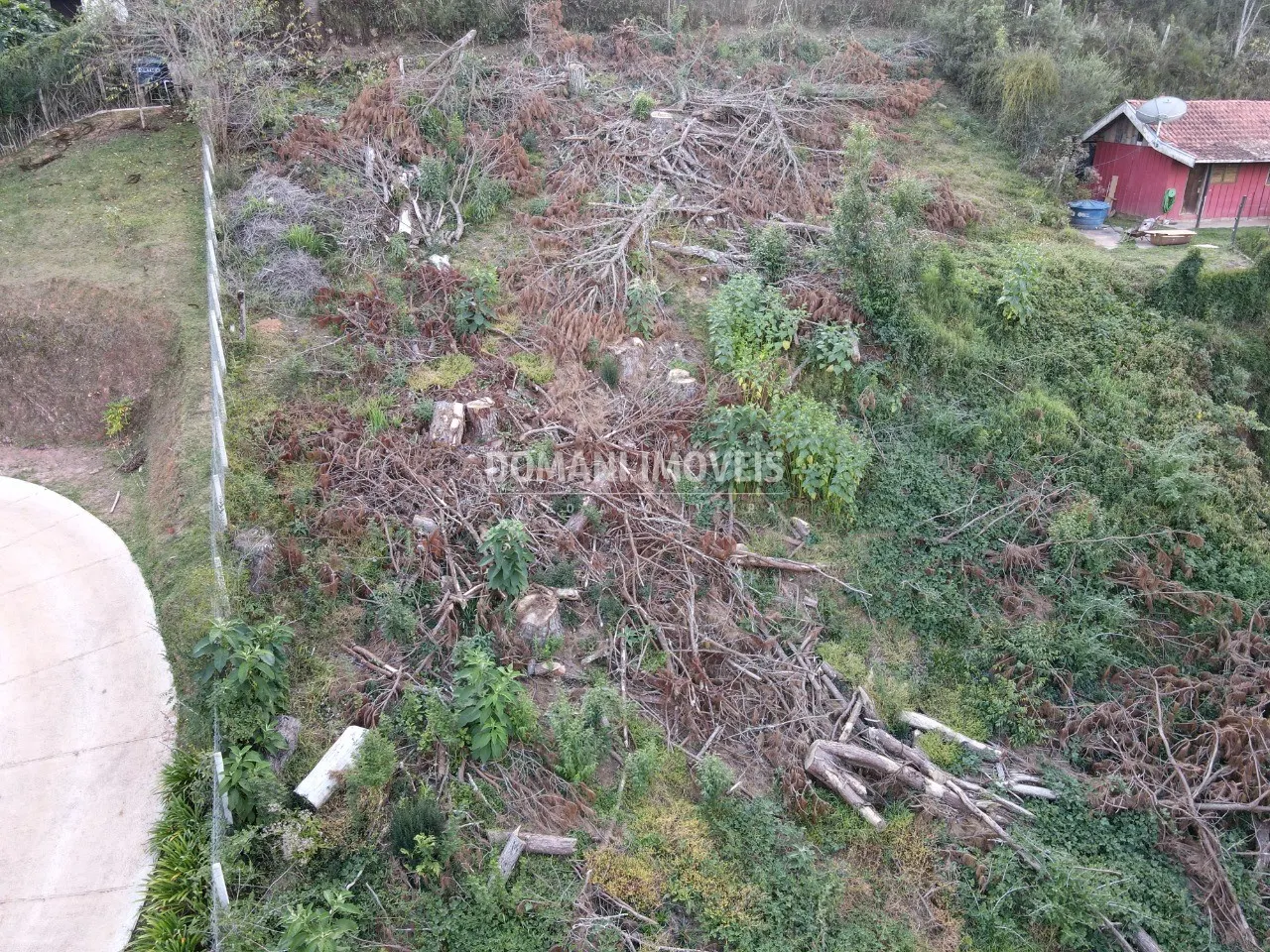 Terreno à venda de 1.110 m² em Campos do Jordão, SP, Brasil