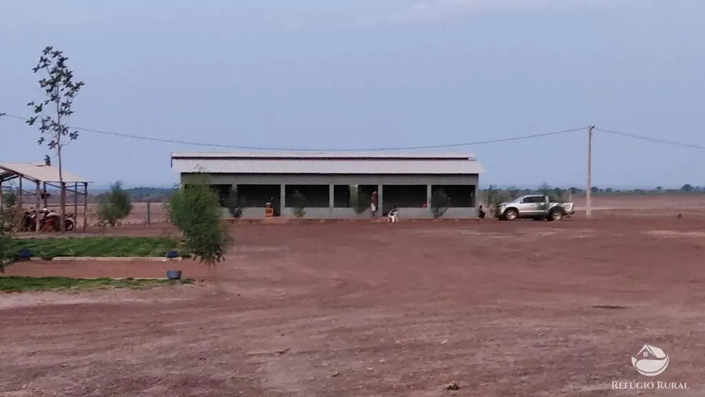 Fazenda à venda de 2.150 ha em Carolina, MA, Brasil