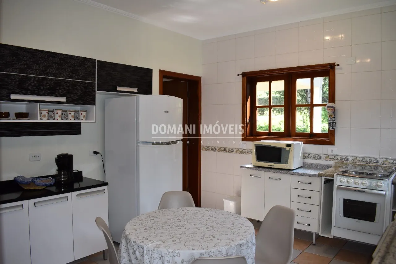 Casa à venda de 1.630 m² em Campos do Jordão, SP, Brasil