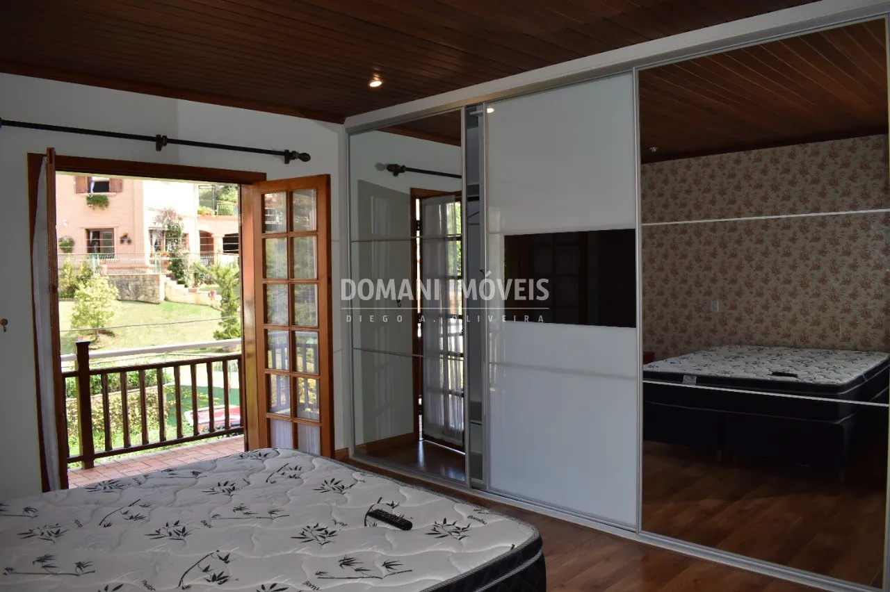 Casa à venda de 1.630 m² em Campos do Jordão, SP, Brasil