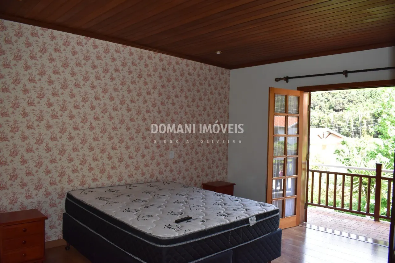 Casa à venda de 1.630 m² em Campos do Jordão, SP, Brasil