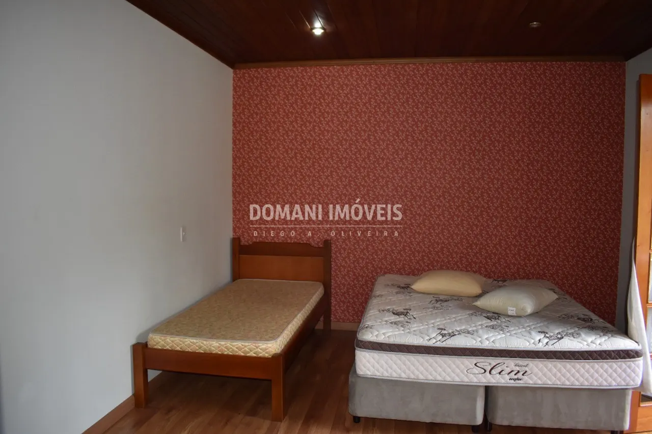 Casa à venda de 1.630 m² em Campos do Jordão, SP, Brasil
