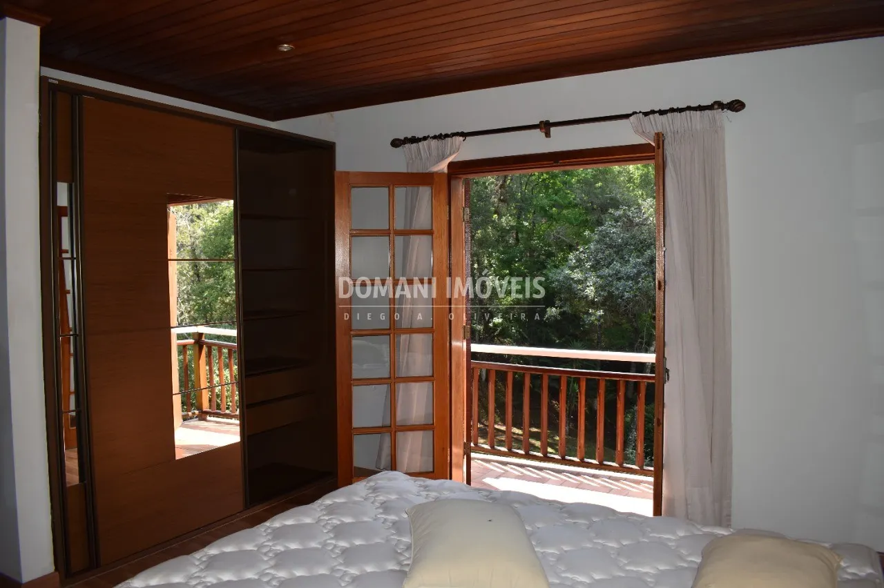 Casa à venda de 1.630 m² em Campos do Jordão, SP, Brasil