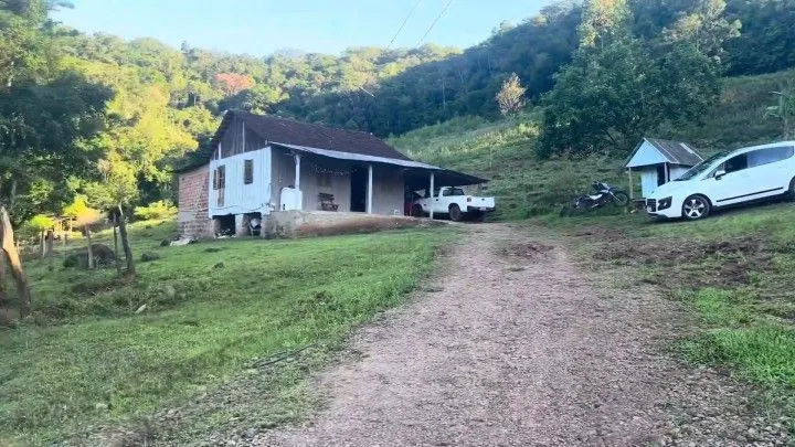 Country home for sale of 10 acres in Rolante, RS, Brazil