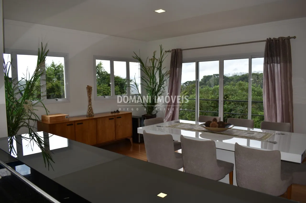 Casa à venda de 1.450 m² em Campos do Jordão, SP, Brasil