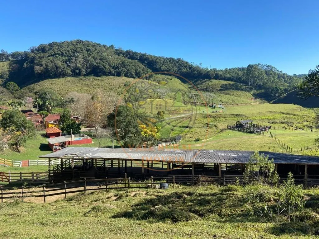 Small farm for sale of 89 acres in Santo Antônio do Pinhal, SP, Brazil