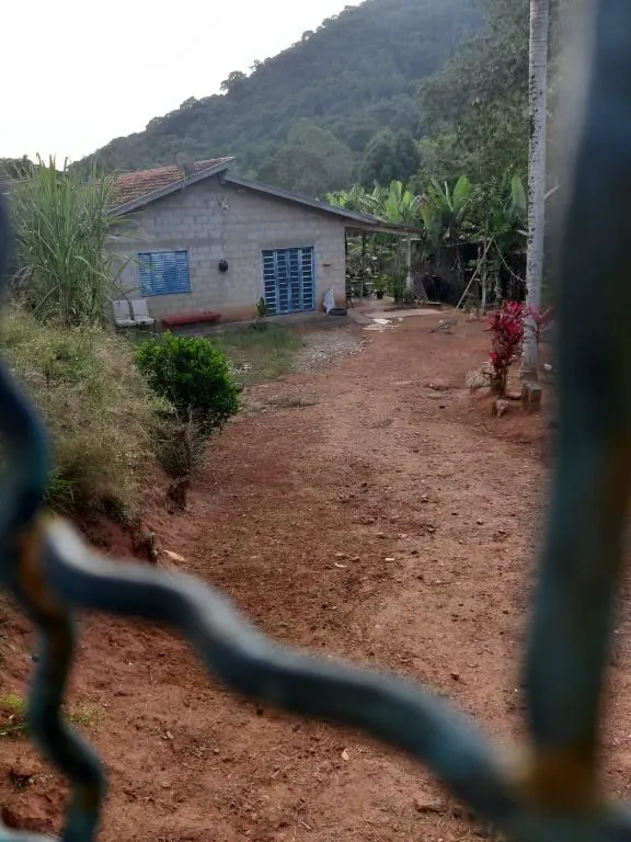 Chácara à venda de 2.500 m² em Taubaté, SP, Brasil