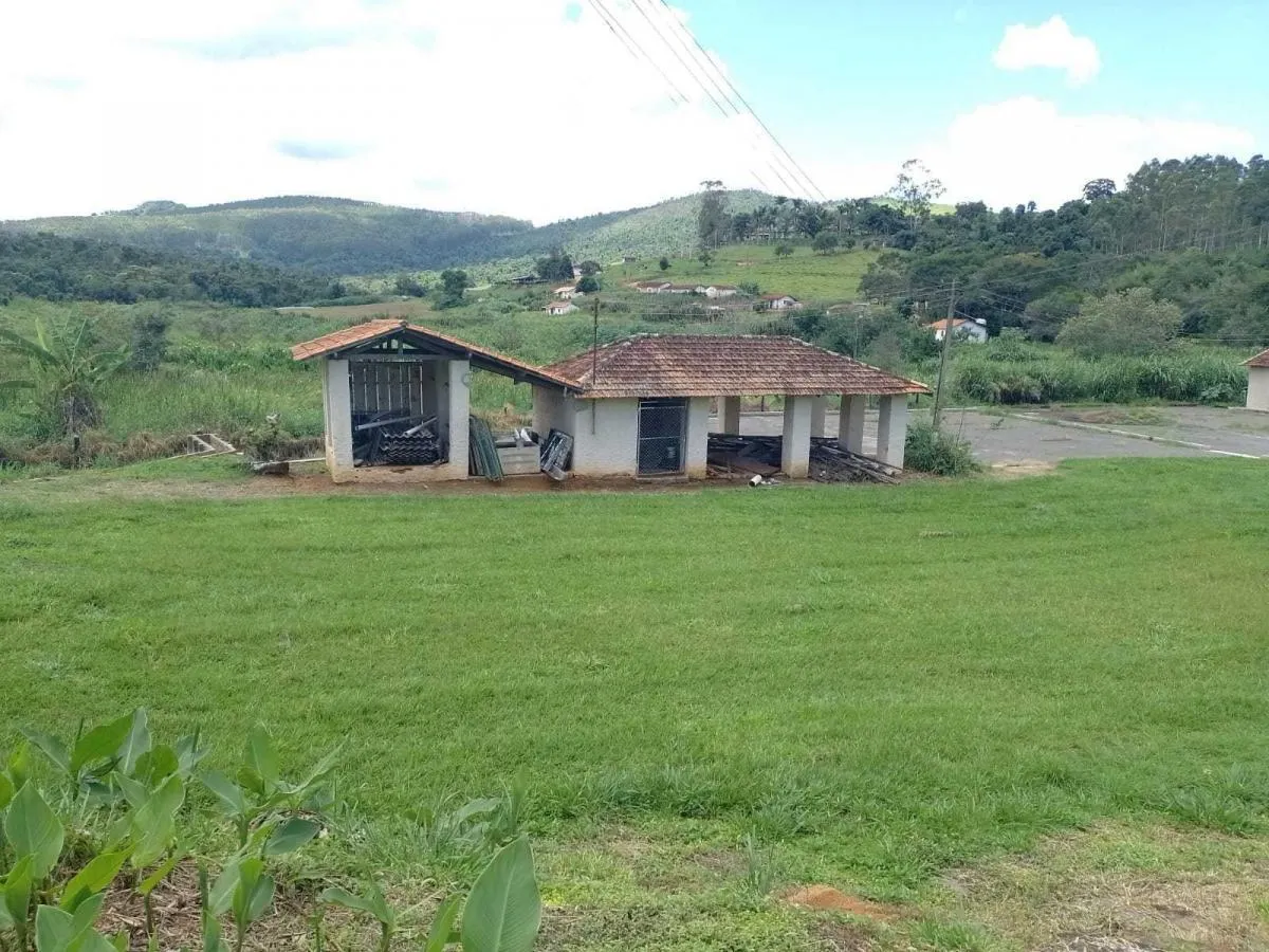 Fazenda à venda de 170 ha em Caconde, SP, Brasil