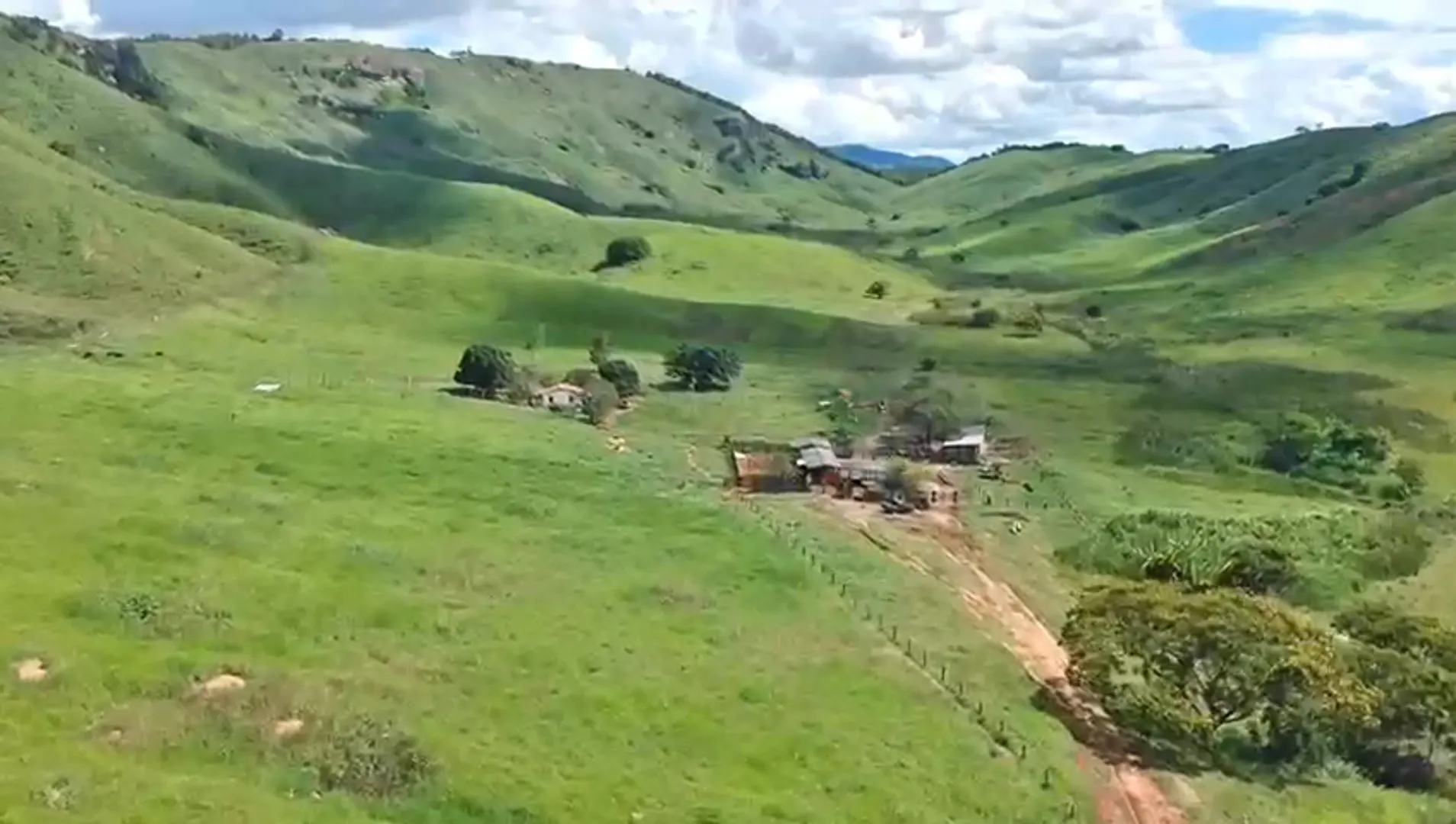 Fazenda à venda de 363 ha em Itanhomi, MG, Brasil