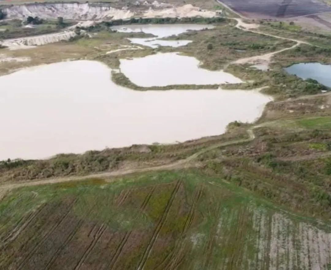 Fazenda à venda de 223 ha em Campina do Monte Alegre, SP, Brasil