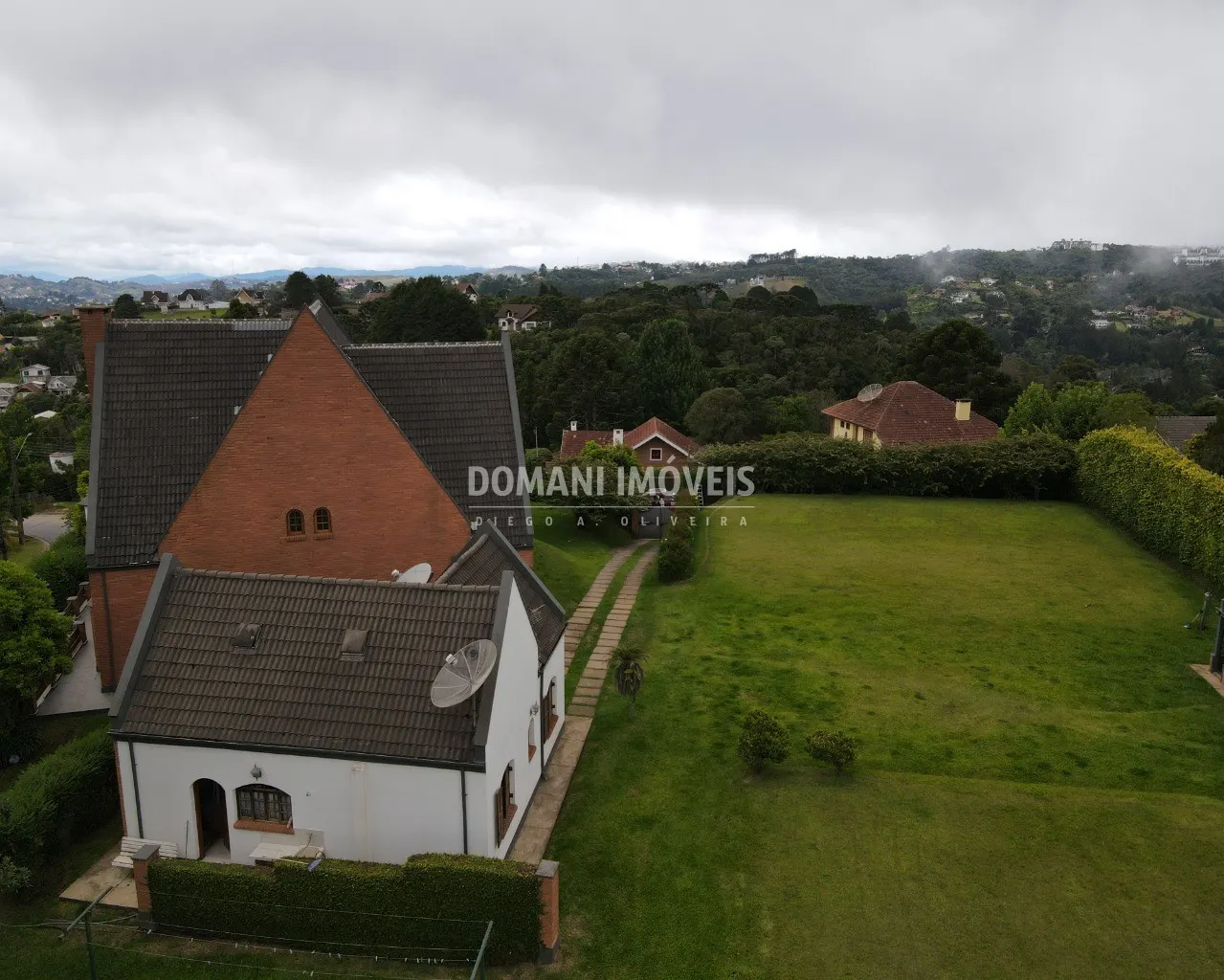 House  of 3,400 m² in Campos do Jordão, SP, Brazil