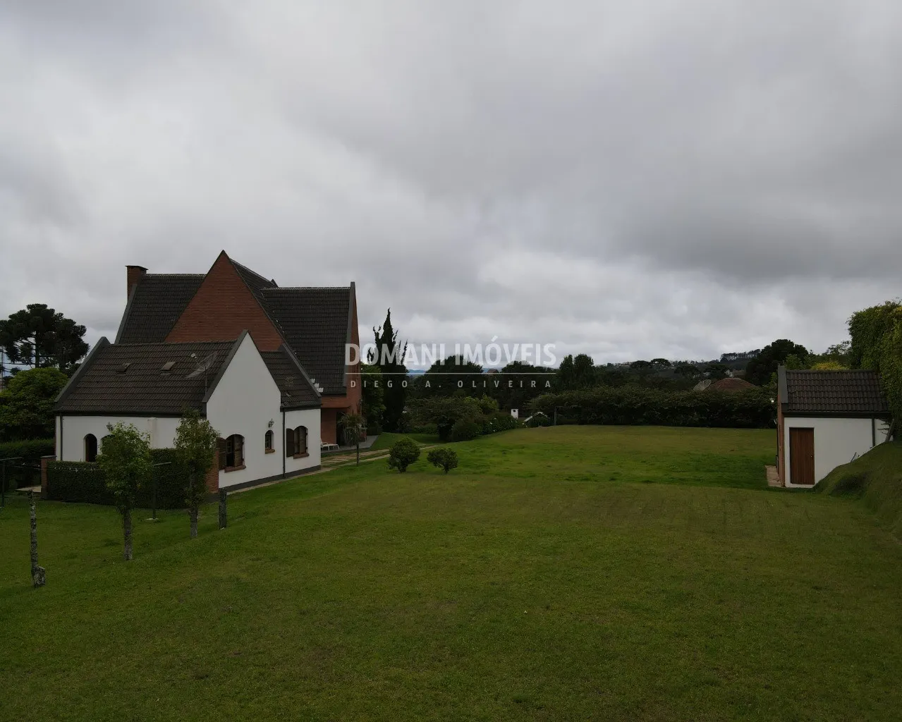 House  of 3,400 m² in Campos do Jordão, SP, Brazil