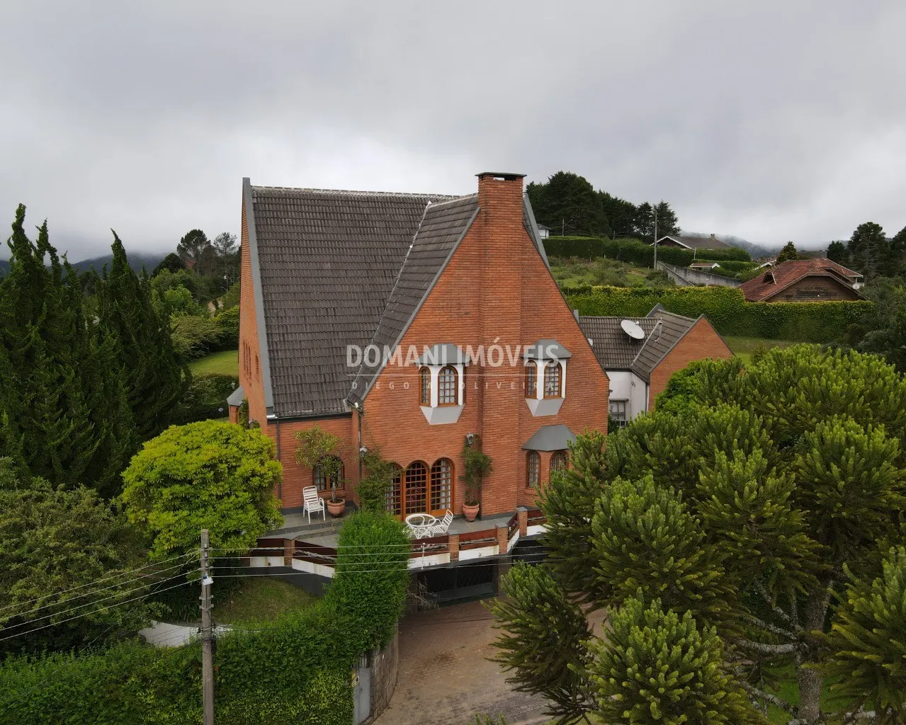 House  of 3,400 m² in Campos do Jordão, SP, Brazil