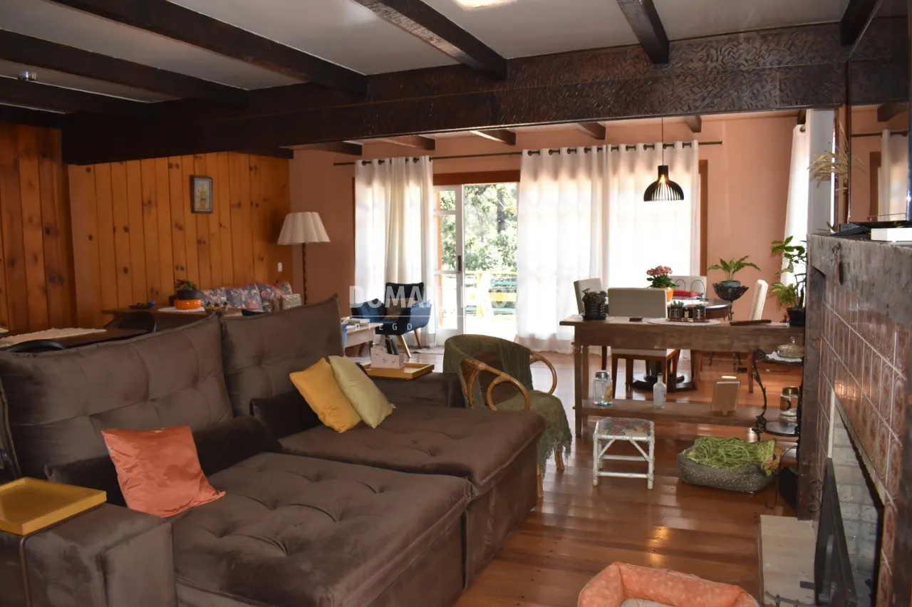 House for sale of 1,610 m² in Campos do Jordão, SP, Brazil