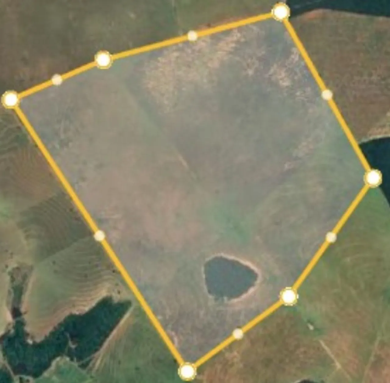 Fazenda à venda de 334 ha em Camapuã, MS, Brasil