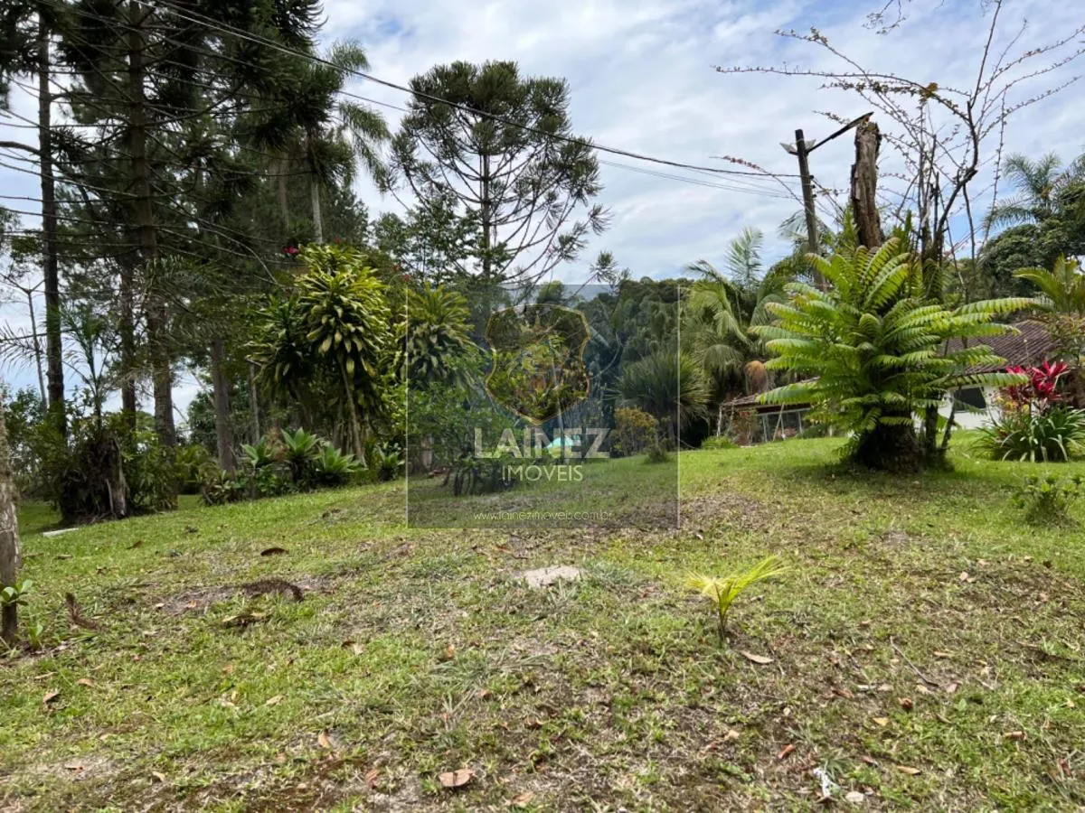 Sítio à venda de 4 ha em Juquitiba, SP, Brasil