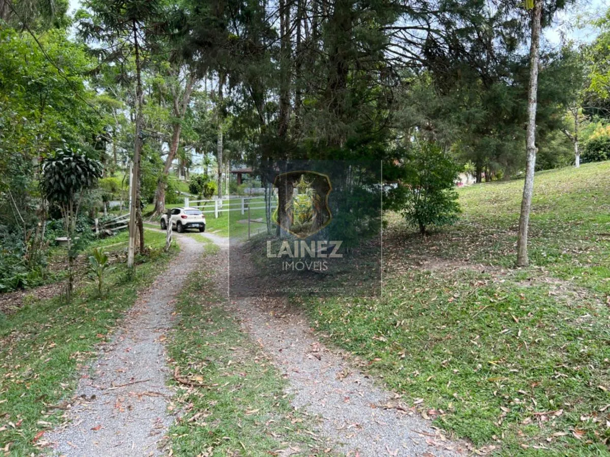 Sítio à venda de 4 ha em Juquitiba, SP, Brasil