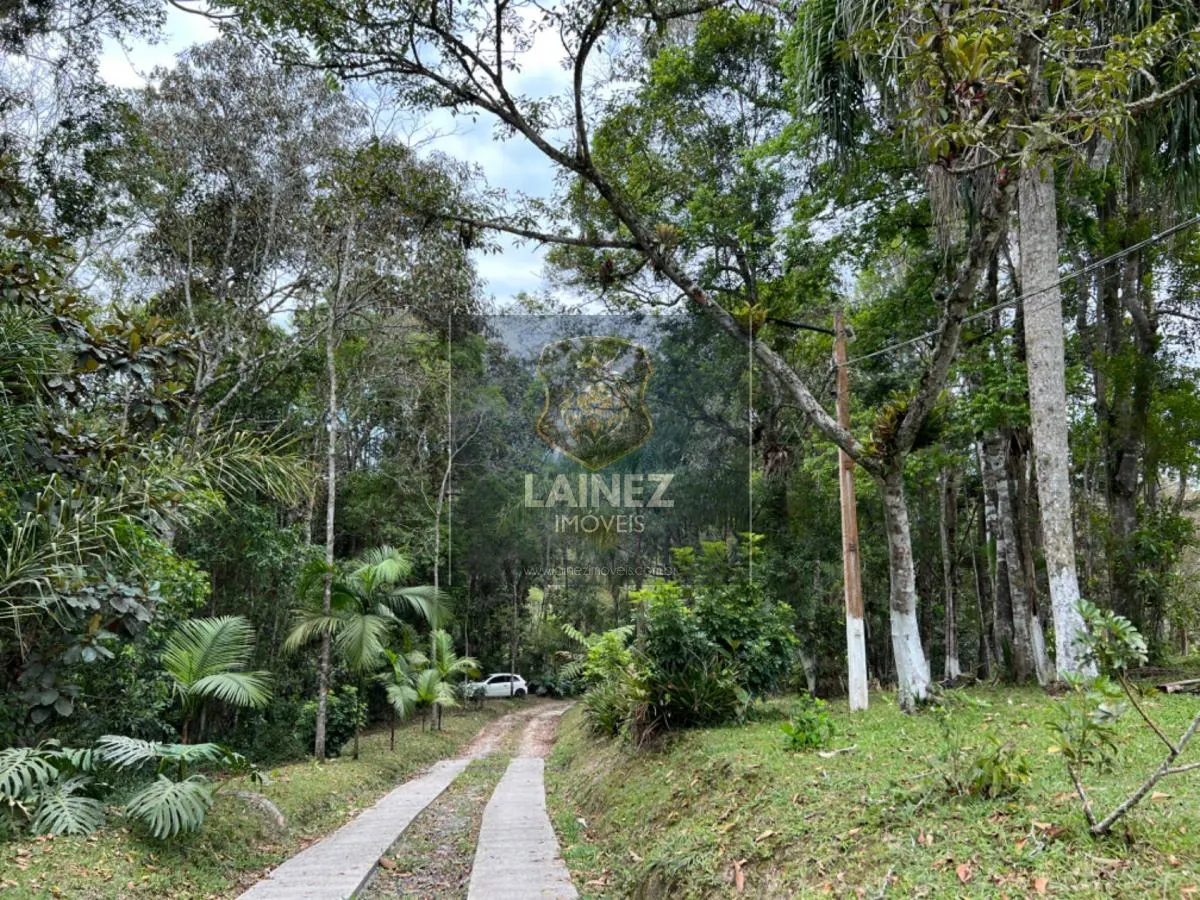 Sítio à venda de 4 ha em Juquitiba, SP, Brasil