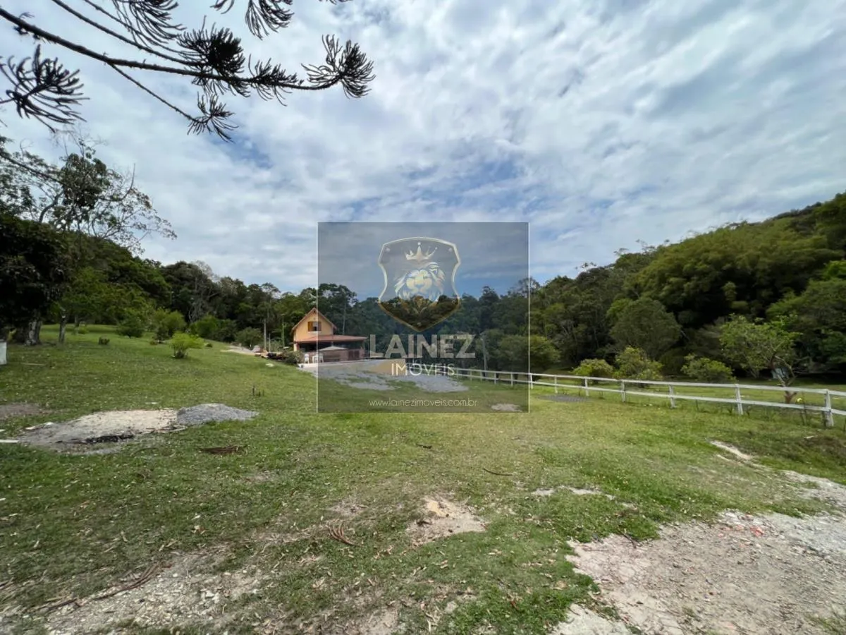 Sítio à venda de 4 ha em Juquitiba, SP, Brasil