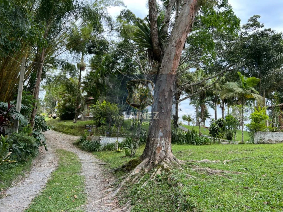 Sítio à venda de 4 ha em Juquitiba, SP, Brasil