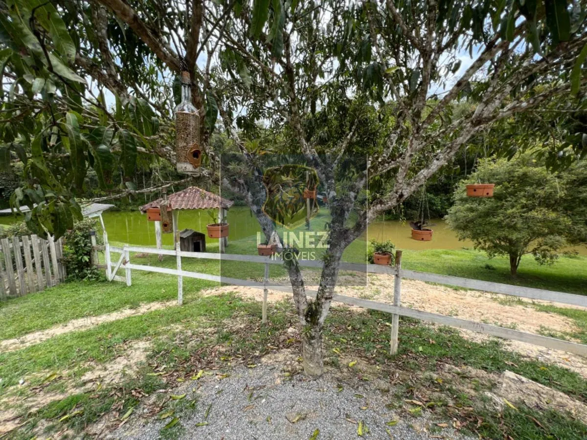 Sítio à venda de 4 ha em Juquitiba, SP, Brasil