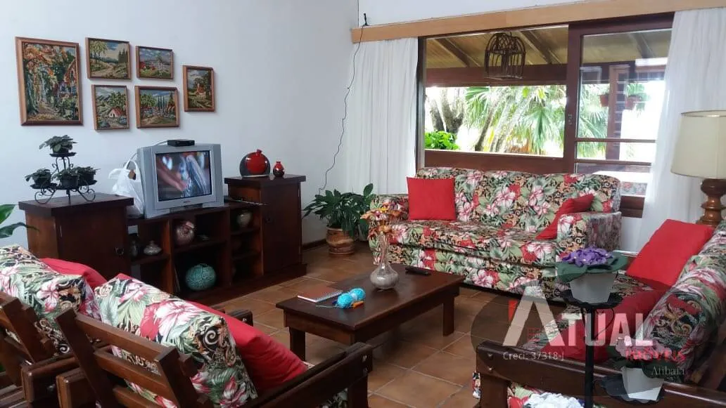 Casa à venda de 3 ha em Atibaia, SP, Brasil