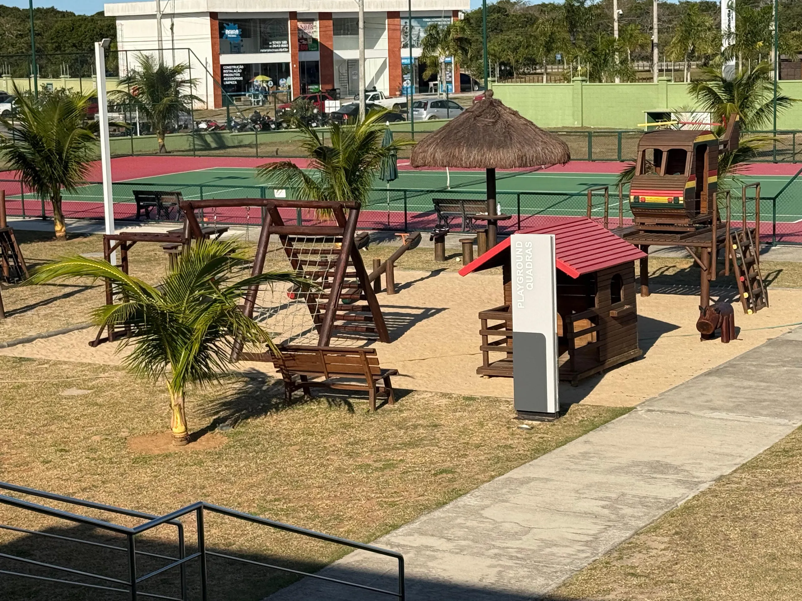 Terreno à venda de 360 m² em Cabo Frio, RJ, Brasil