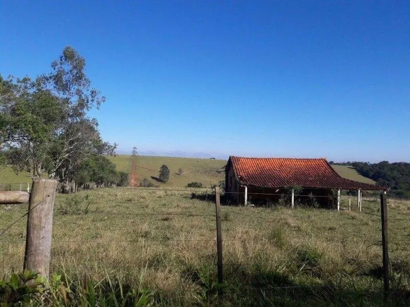 Fazenda à venda de 67 ha em São Miguel Arcanjo, SP, Brasil