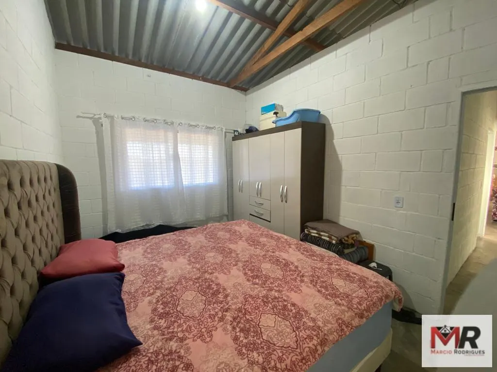 Sítio à venda e para Arrendar de 6 ha em Careaçu, MG, Brasil