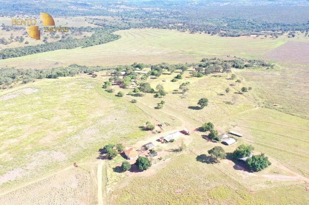 Fazenda à venda de 3.000 ha em Guiratinga, MT, Brasil