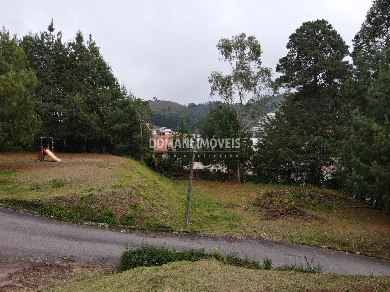 Plot for sale of 2,580 m² in Campos do Jordão, SP, Brazil