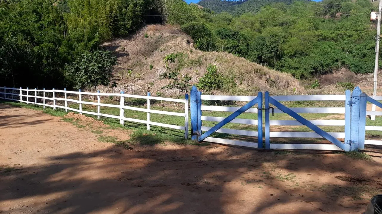 Fazenda à venda de 454 ha em Piraí, RJ, Brasil