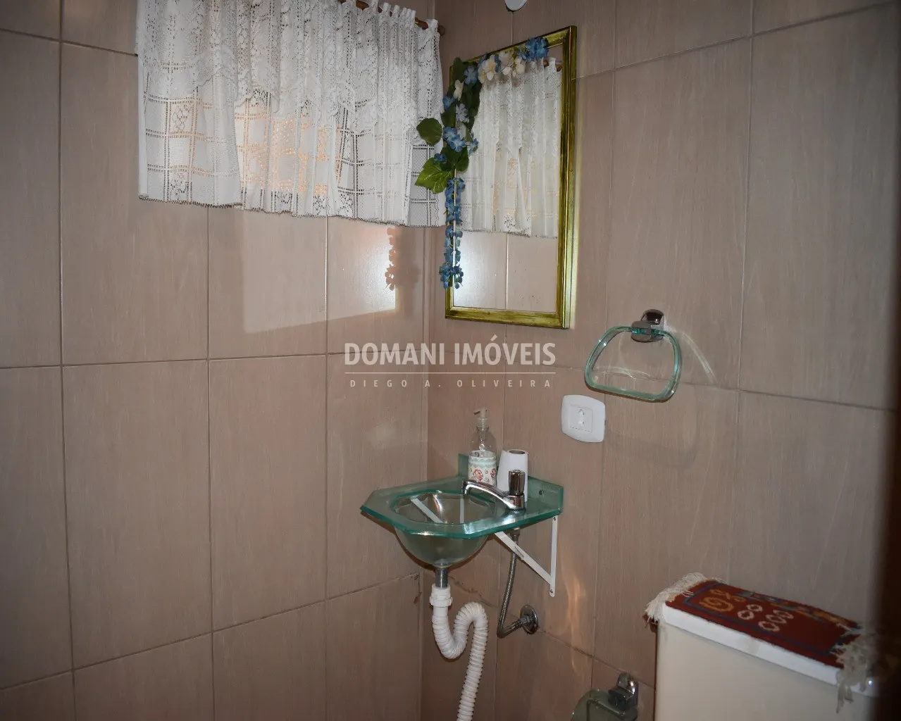 Casa à venda de 1.220 m² em Campos do Jordão, SP, Brasil