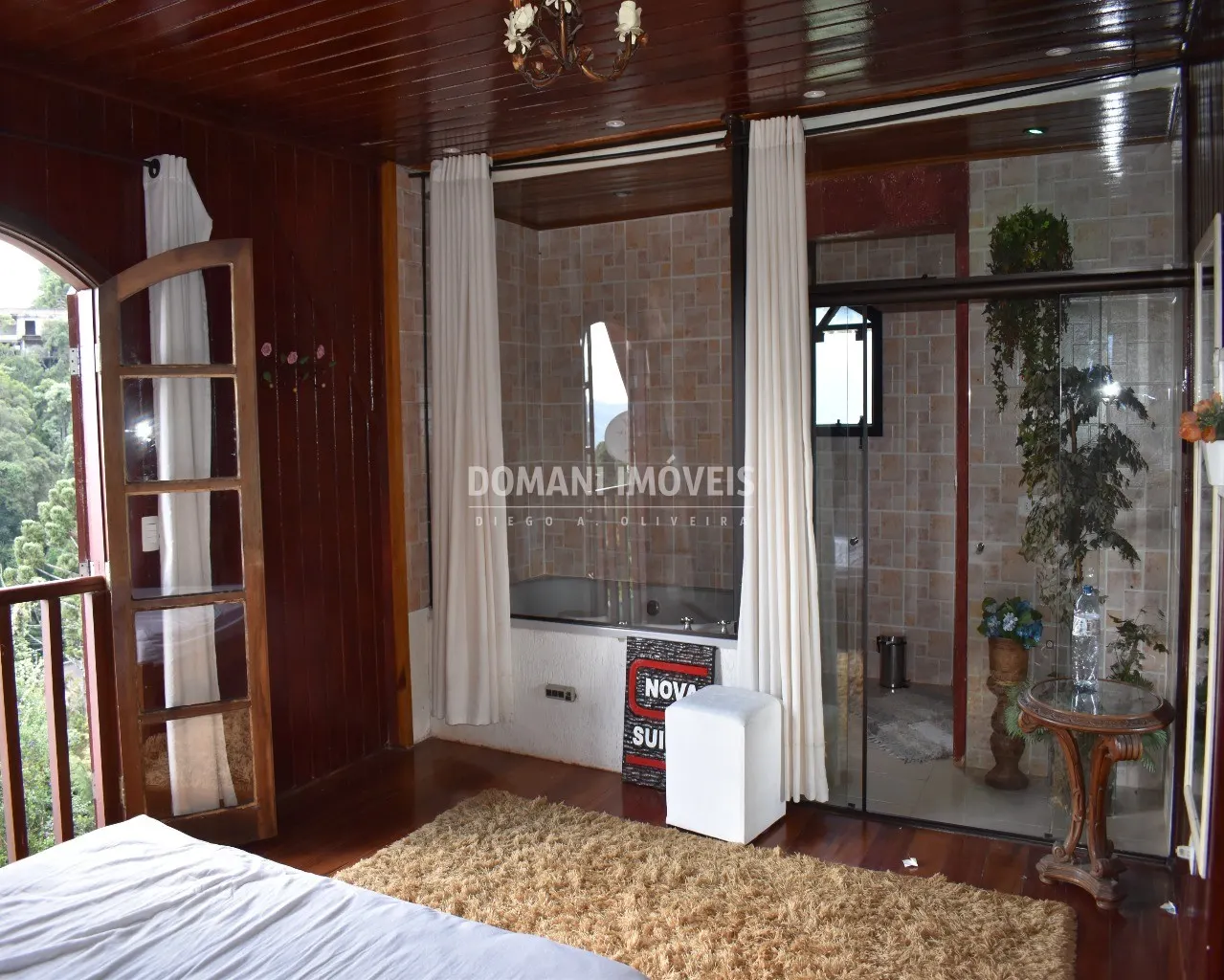 Casa à venda de 1.220 m² em Campos do Jordão, SP, Brasil